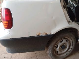 bontott SUZUKI SWIFT II Jobb hátsó Külső Kilincs