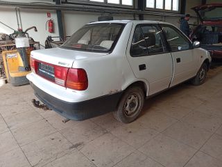 bontott SUZUKI SWIFT II Jobb hátsó Külső Kilincs