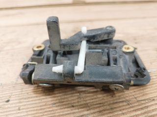 bontott SUZUKI SWIFT II Jobb hátsó Külső Kilincs