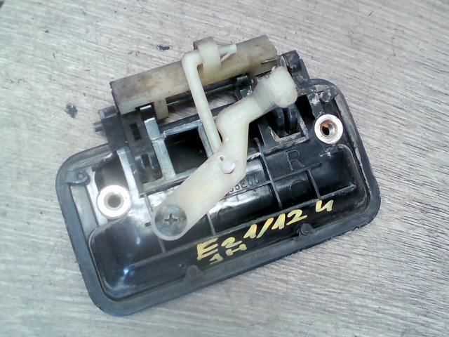 bontott SUZUKI SWIFT II Jobb hátsó Külső Kilincs