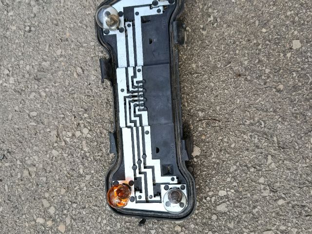 bontott SUZUKI SWIFT II Jobb Hátsó Lámpa Foglalat