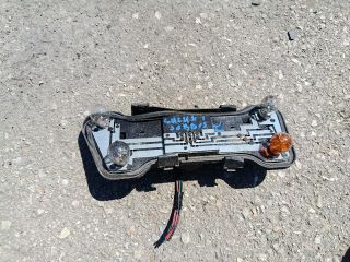 bontott SUZUKI SWIFT II Jobb Hátsó Lámpa Foglalat