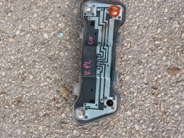 bontott SUZUKI SWIFT II Jobb Hátsó Lámpa Foglalat