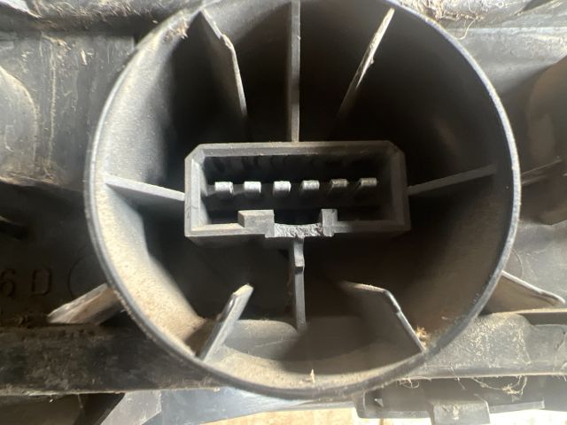 bontott SUZUKI SWIFT II Jobb Hátsó Lámpa