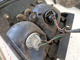 bontott SUZUKI SWIFT II Jobb Hátsó Lámpa