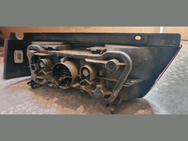 bontott SUZUKI SWIFT II Jobb Hátsó Lámpa