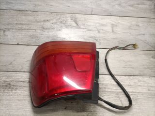 bontott SUZUKI SWIFT II Jobb Hátsó Lámpa