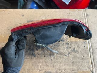 bontott SUZUKI SWIFT II Jobb Hátsó Lámpa