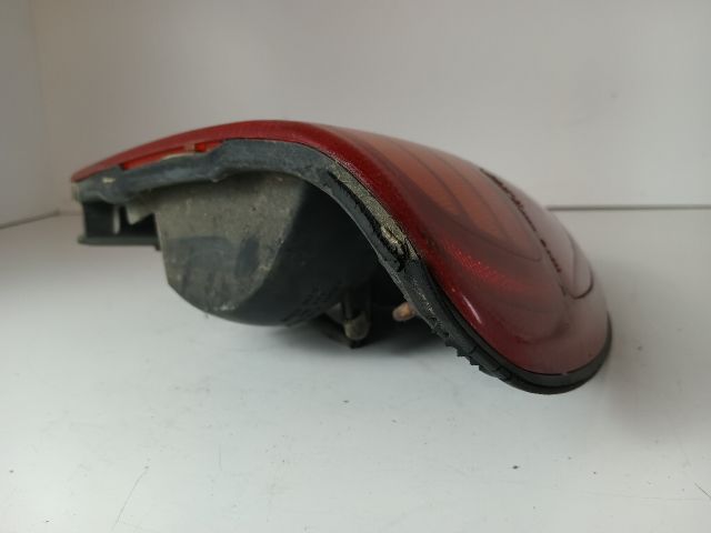 bontott SUZUKI SWIFT II Jobb Hátsó Lámpa