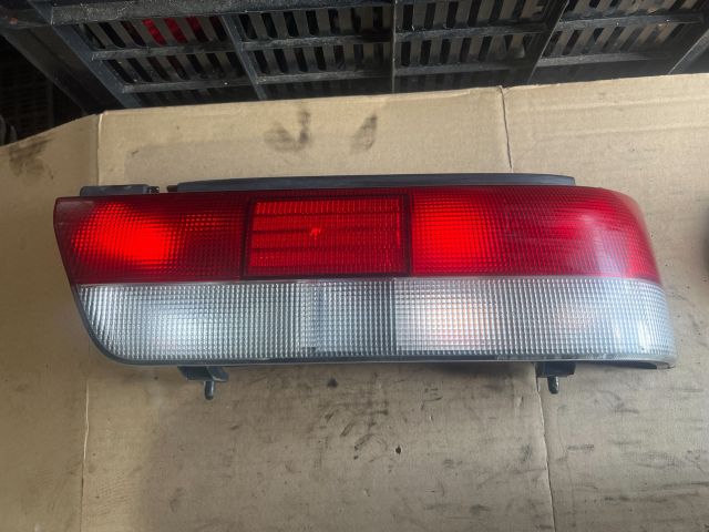 bontott SUZUKI SWIFT II Jobb Hátsó Lámpa