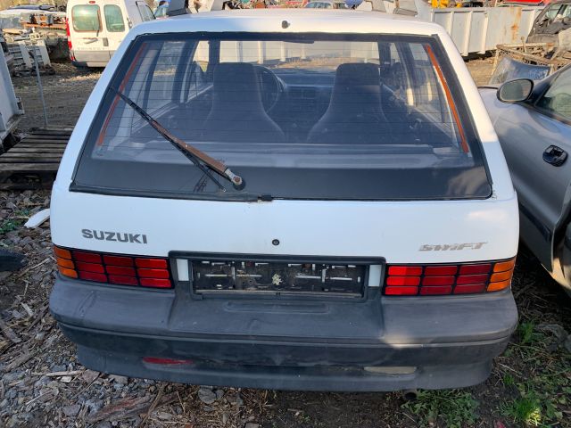 bontott SUZUKI SWIFT II Jobb Hátsó Lámpa
