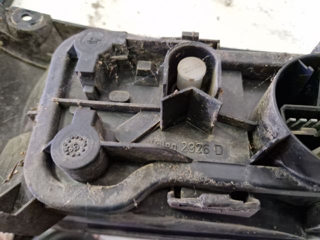 bontott SUZUKI SWIFT II Jobb Hátsó Lámpa