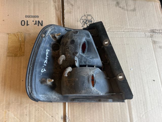 bontott SUZUKI SWIFT II Jobb Hátsó Lámpa