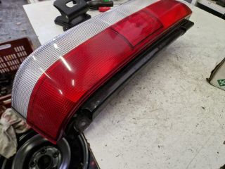 bontott SUZUKI SWIFT II Jobb Hátsó Lámpa