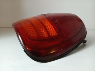 bontott SUZUKI SWIFT II Jobb Hátsó Lámpa