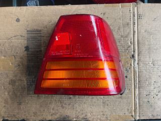 bontott SUZUKI SWIFT II Jobb Hátsó Lámpa