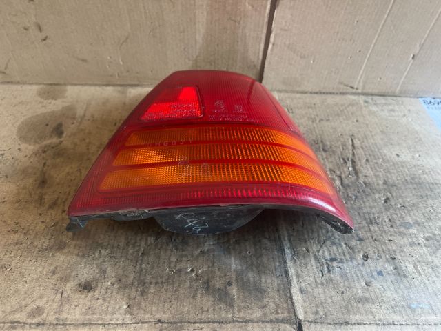 bontott SUZUKI SWIFT II Jobb Hátsó Lámpa