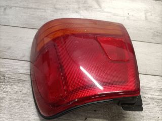 bontott SUZUKI SWIFT II Jobb hátsó Lámpabúra