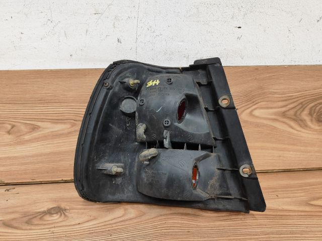 bontott SUZUKI SWIFT II Jobb hátsó Lámpabúra
