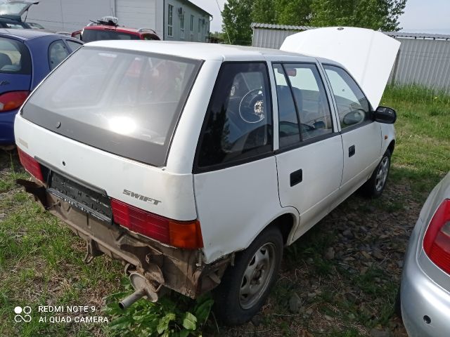 bontott SUZUKI SWIFT II Jobb hátsó Lámpakeret