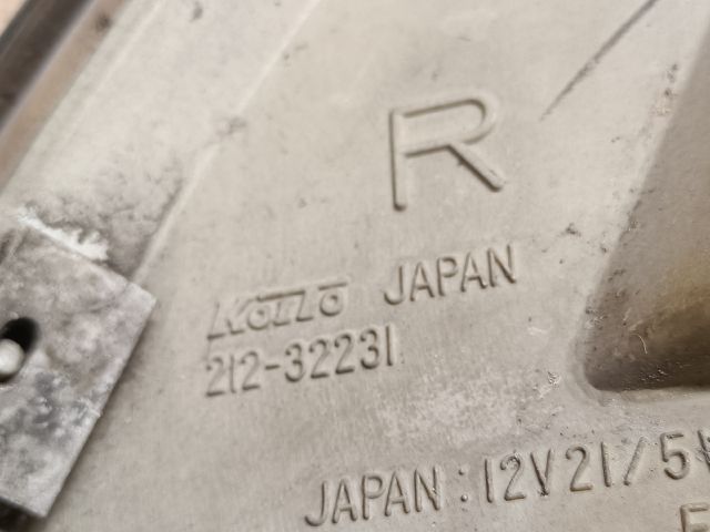 bontott SUZUKI SWIFT II Jobb Helyzetjelző