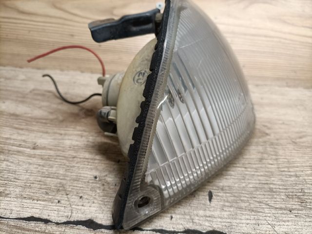 bontott SUZUKI SWIFT II Jobb Helyzetjelző