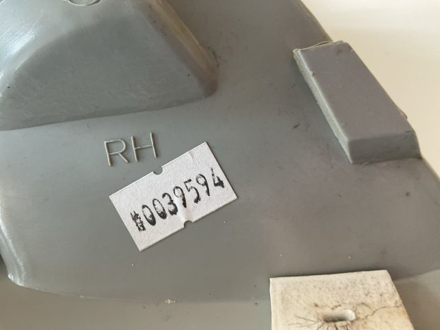 bontott SUZUKI SWIFT II Jobb Helyzetjelző