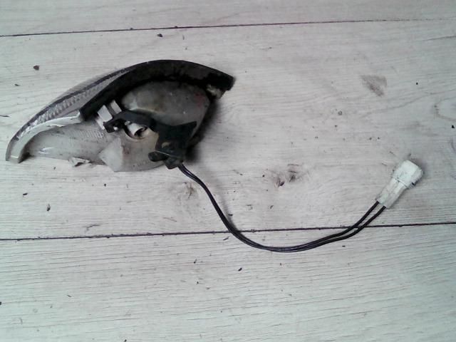 bontott SUZUKI SWIFT II Jobb Helyzetjelző