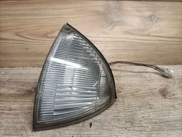 bontott SUZUKI SWIFT II Jobb Helyzetjelző