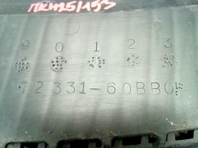 bontott SUZUKI SWIFT II Jobb Levélrács Záróvég