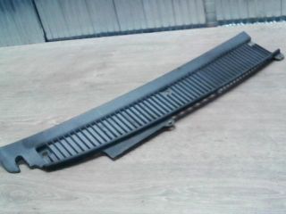 bontott SUZUKI SWIFT II Jobb Levélrács Záróvég