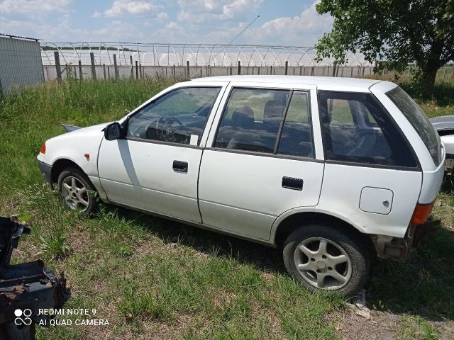 bontott SUZUKI SWIFT II Jobb Lökhárító Tartó Nyúlványvég