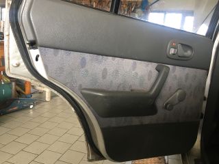 bontott SUZUKI SWIFT II Jobb Napellenző Tartó