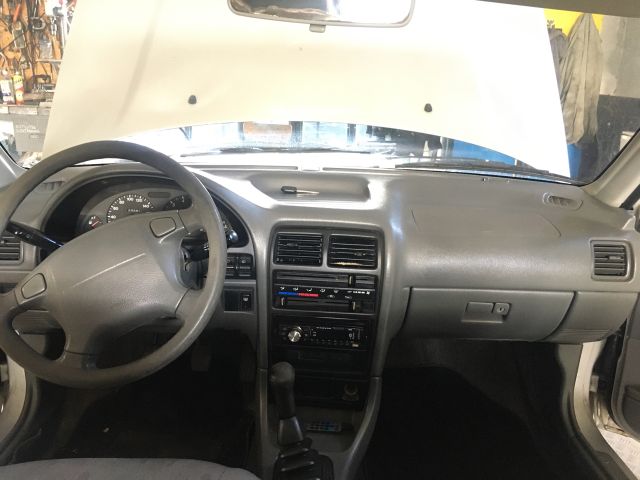 bontott SUZUKI SWIFT II Jobb Napellenző Tartó