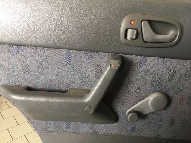 bontott SUZUKI SWIFT II Jobb Napellenző Tartó