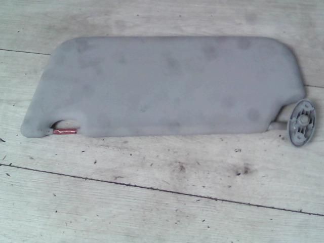 bontott SUZUKI SWIFT II Jobb Napellenző