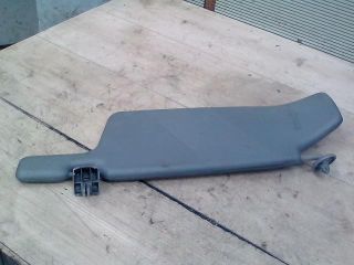 bontott SUZUKI SWIFT II Jobb Napellenző