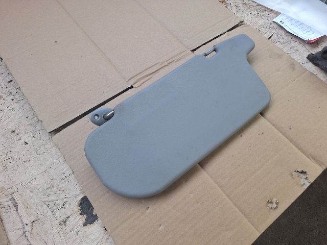 bontott SUZUKI SWIFT II Jobb Napellenző