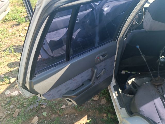 bontott SUZUKI SWIFT II Jobb Szellőző