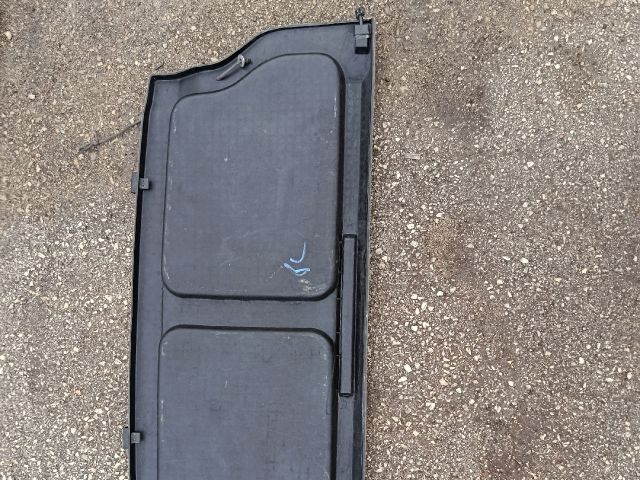 bontott SUZUKI SWIFT II Kalaptartó