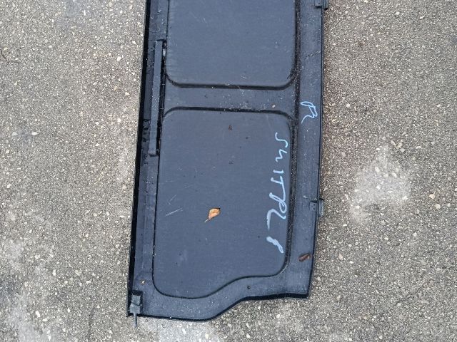 bontott SUZUKI SWIFT II Kalaptartó