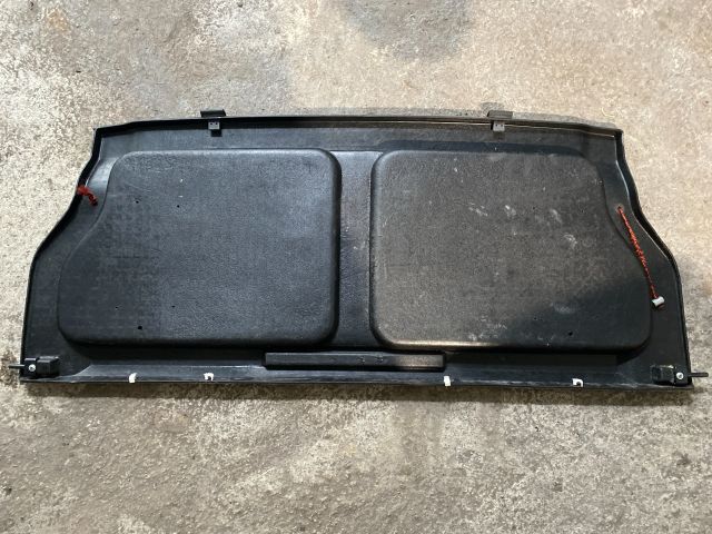 bontott SUZUKI SWIFT II Kalaptartó