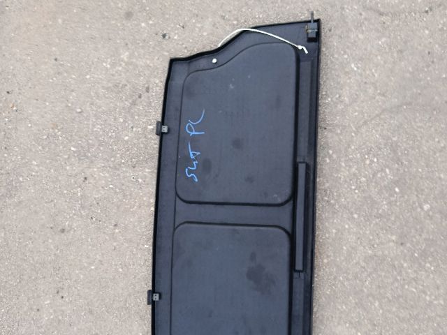 bontott SUZUKI SWIFT II Kalaptartó