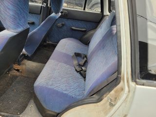 bontott SUZUKI SWIFT II Kesztyűtartó Ajtó