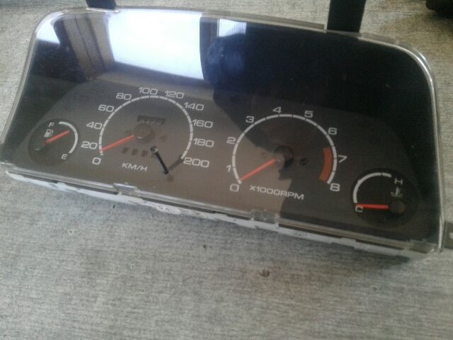 bontott SUZUKI SWIFT II Kilométeróra