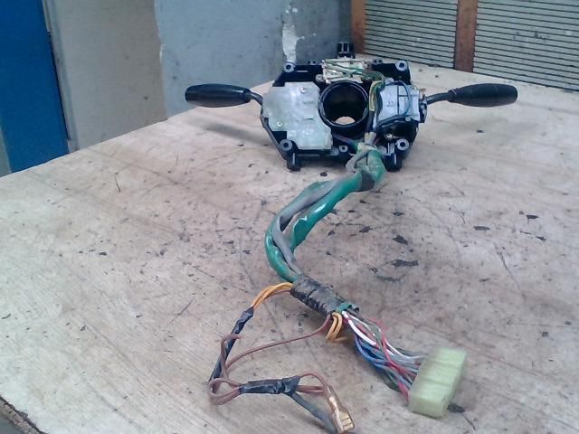 bontott SUZUKI SWIFT II Komplett Kormánykapcsoló (Bajuszkapcsoló)