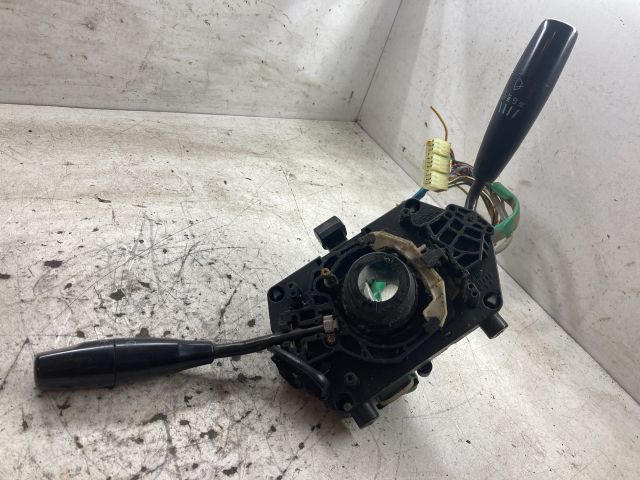 bontott SUZUKI SWIFT II Komplett Kormánykapcsoló (Bajuszkapcsoló)