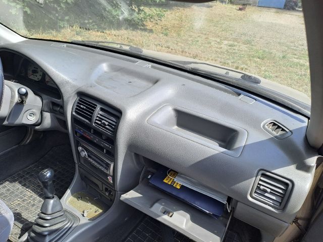 bontott SUZUKI SWIFT II Komplett Kormányoszlop Burkolat