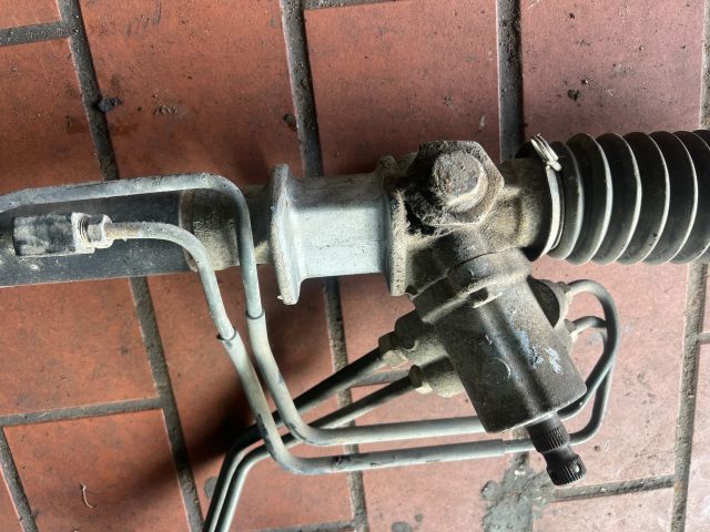 bontott SUZUKI SWIFT II Kormánymű Szervós