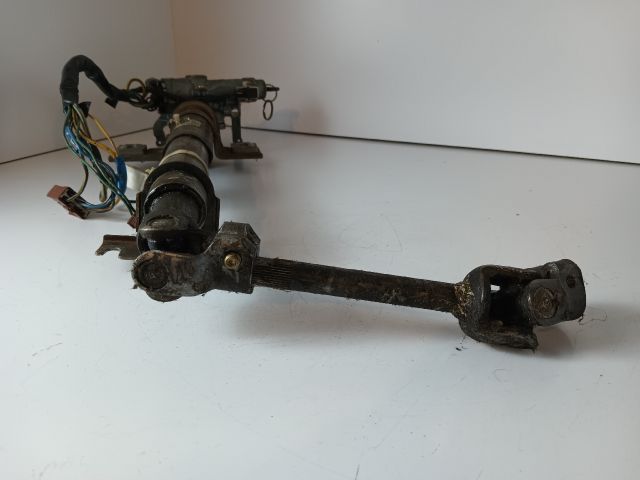 bontott SUZUKI SWIFT II Kormányoszlop Kormányzárral